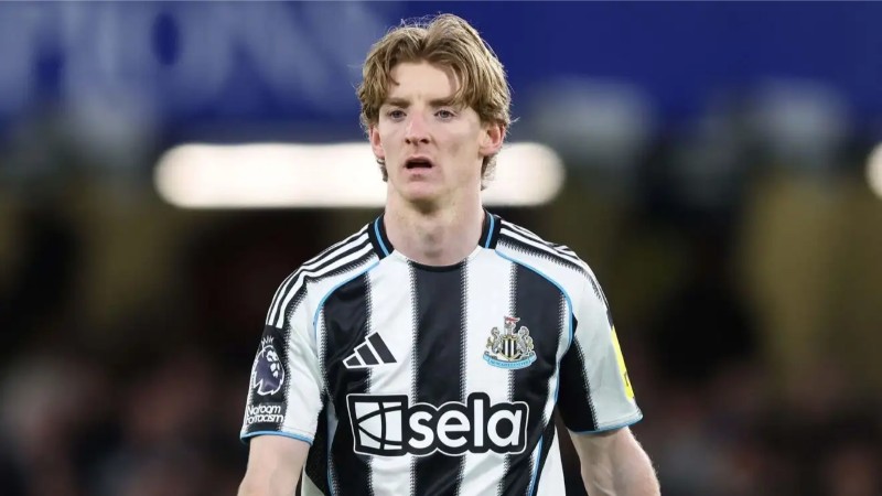 Arsenal cũng muốn chiêu mộ Gordon