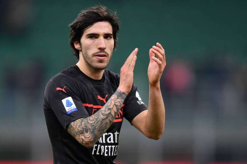 Arsenal từ bỏ tham vọng mua bom tấn Sandro Tonali 3 Arsenal từ bỏ Tonali để mua các cầu thủ người Đức