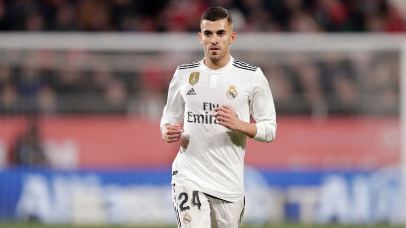 Kền kền trắng muốn thanh lý Ceballos