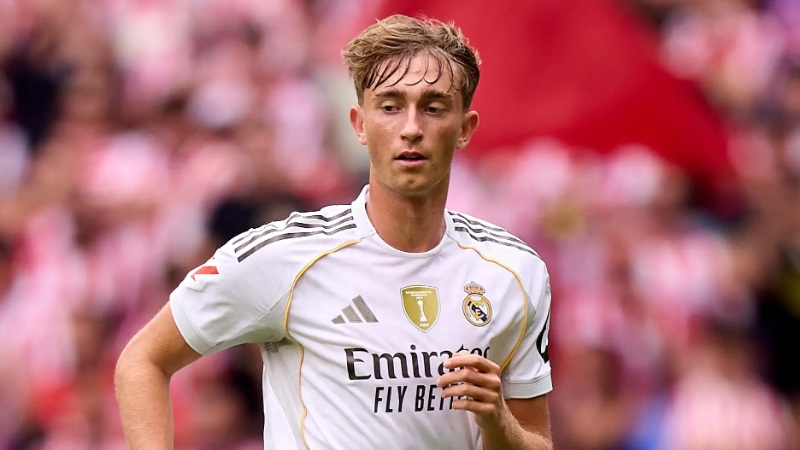 Real Madrid để ngỏ khả năng bán Dean Huijsen 1 Dean Huijsen thi đấu không ổn định tại Real Madrid
