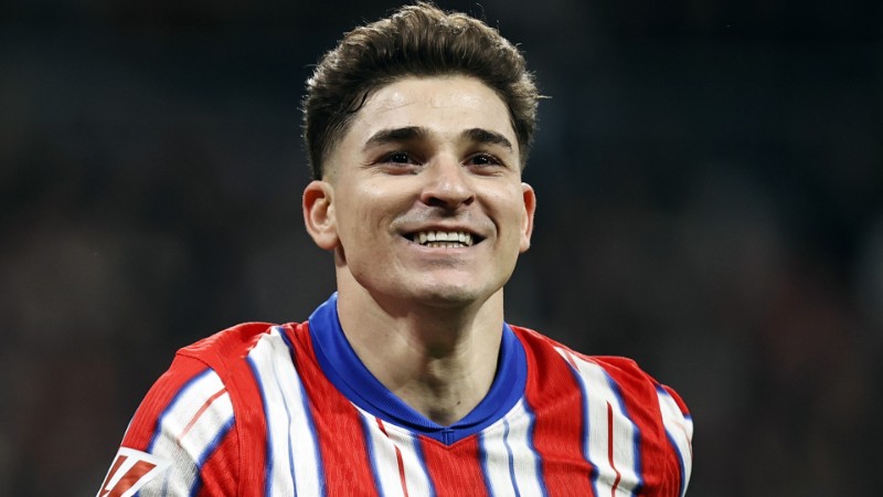 Arsenal gửi lời đề nghị 150 triệu euro cho Julian Alvarez 3 Alvarez được định giá 150 triệu euro